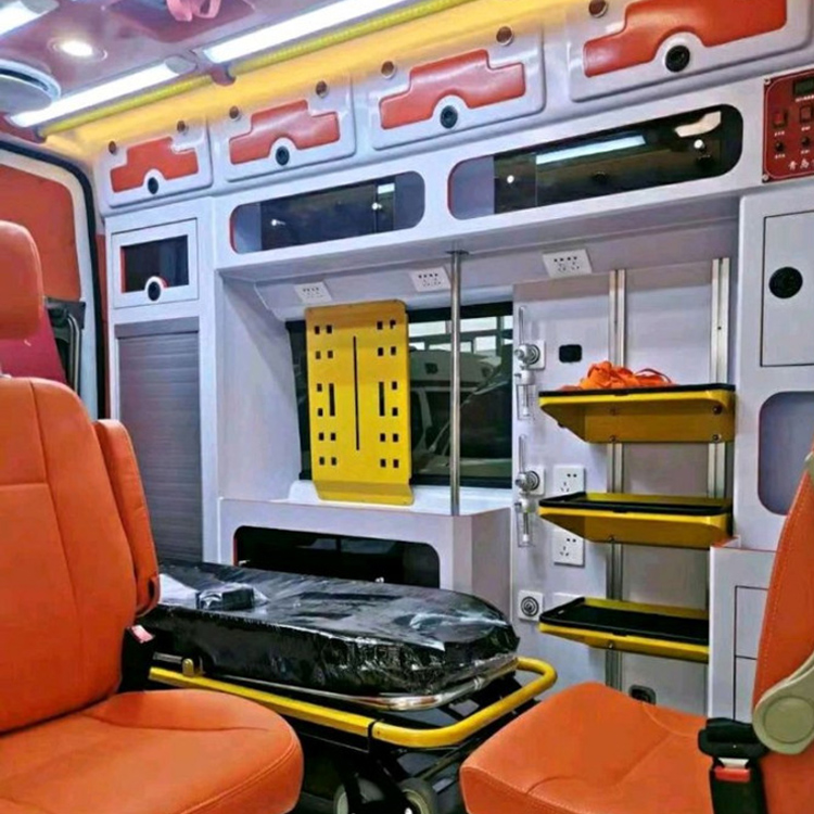 崇仁长途救护车护送病人租赁价格